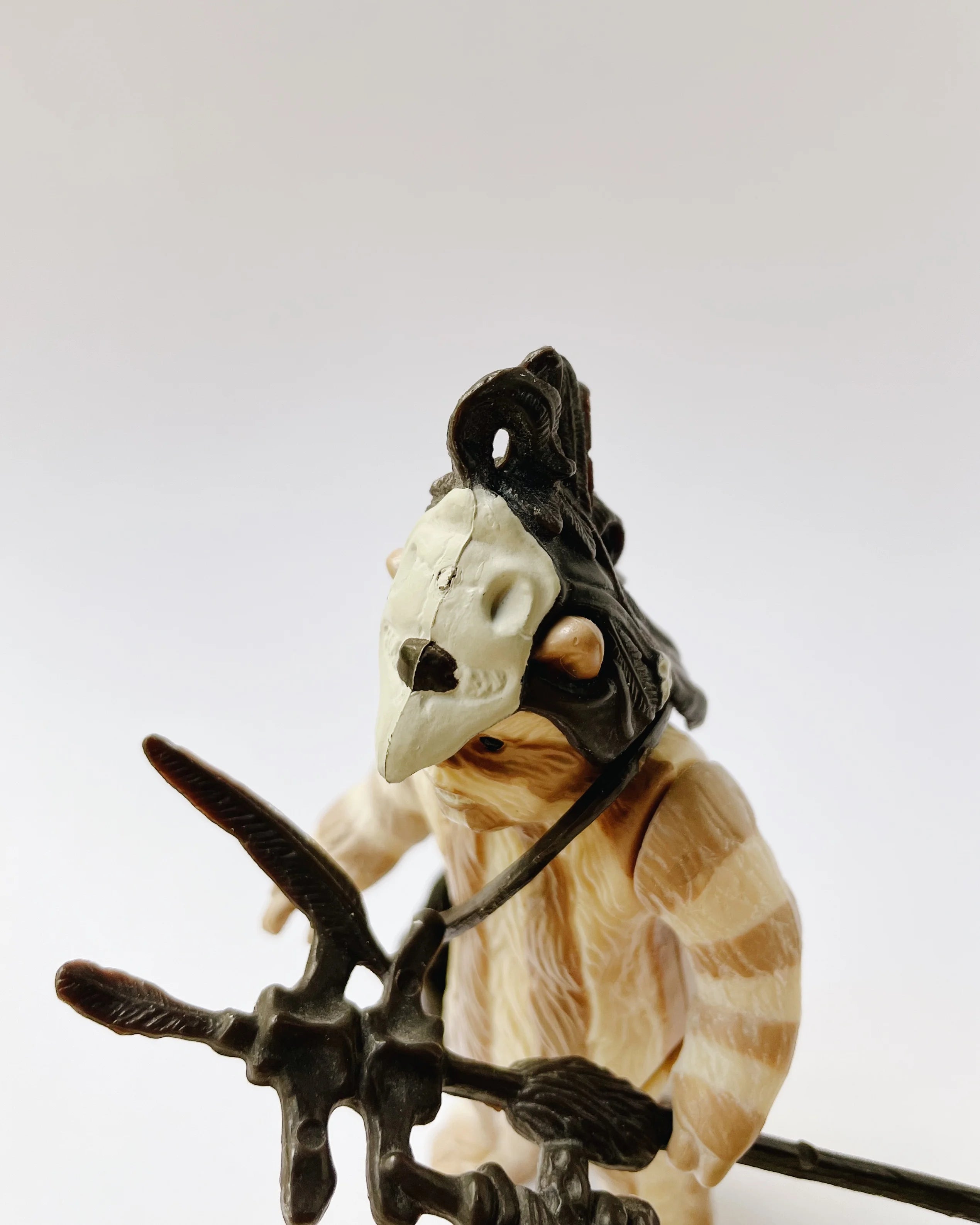 Logray (Ewok) | 1983 Return of the Jedi Vintage Star Wars Figure