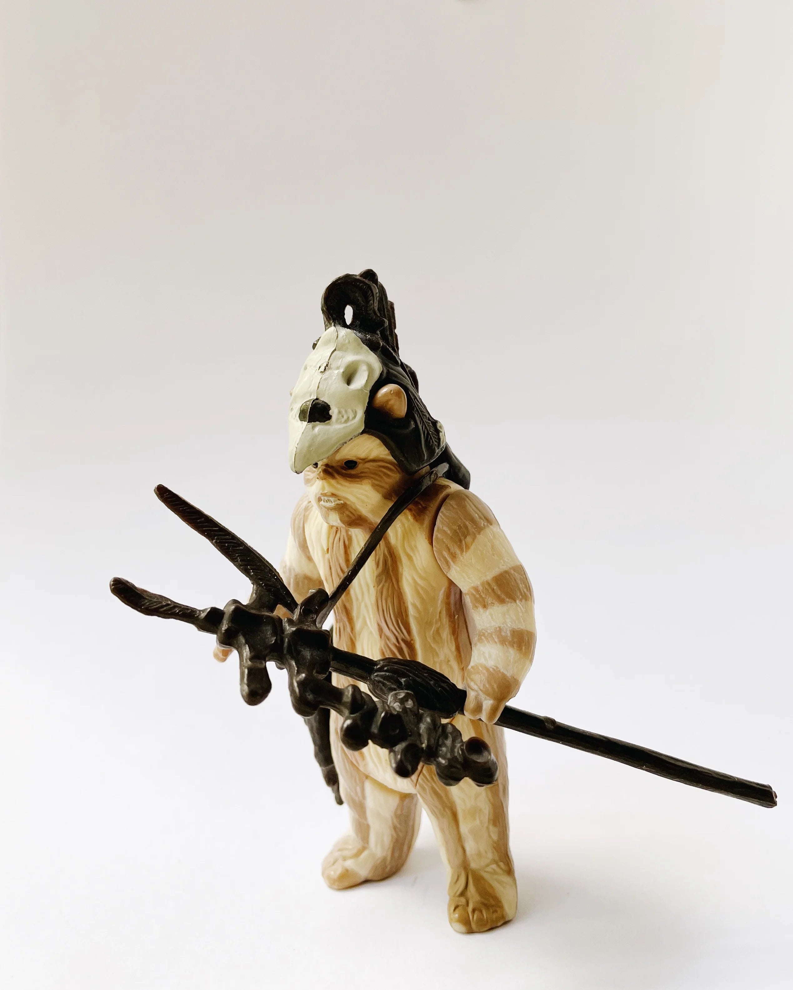 Logray (Ewok) | 1983 Return of the Jedi Vintage Star Wars Figure